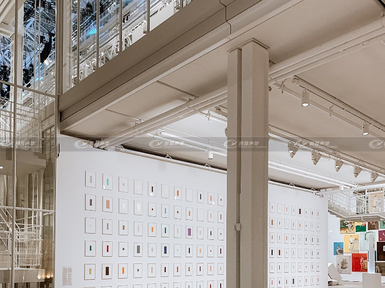 法國社區文化中心微粒吸聲板案例賞析